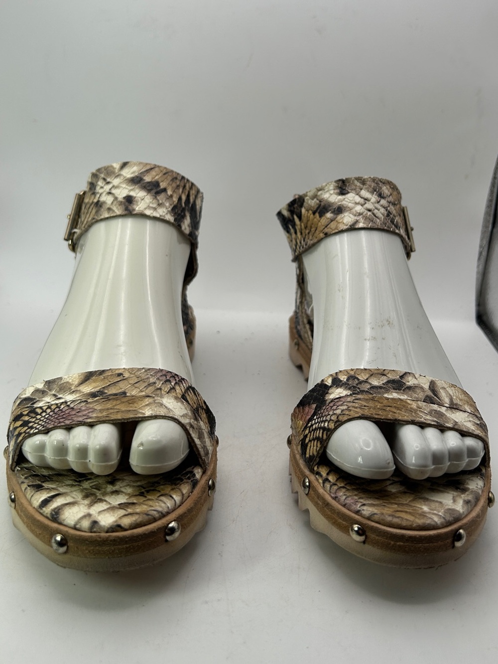 AGL womans sandals brown pink silver strappy python reptile animal size 38 US 8 - Picture 3 of 14
